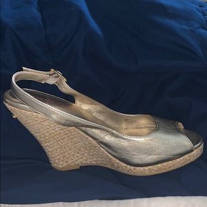 Lily Pulitzer gold wedges